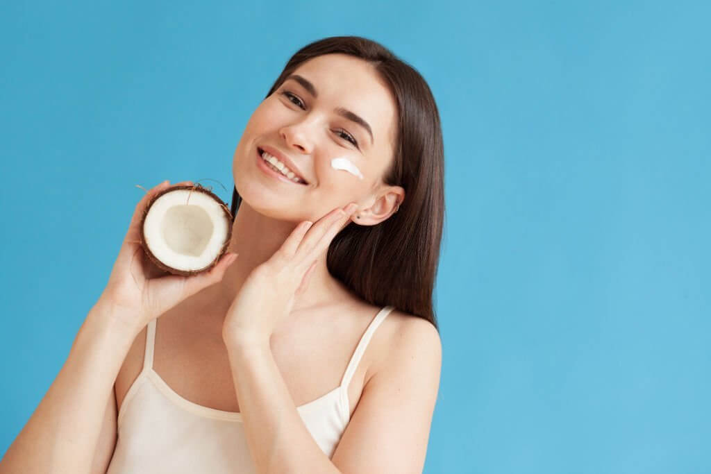 Coconut oil for your skin treatments